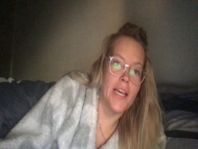 Live sex webcam photo for SavageBaabie #273745080