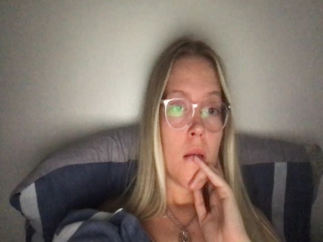 Live sex webcam photo for SavageBaabie #273875721