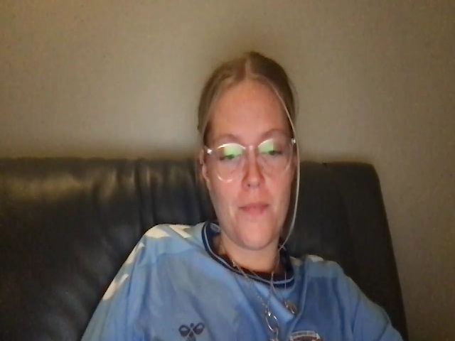 Live sex webcam photo for SavageBaabie #274007112