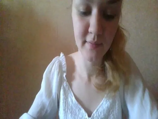 Live sex webcam photo for ScarletChase #273458931