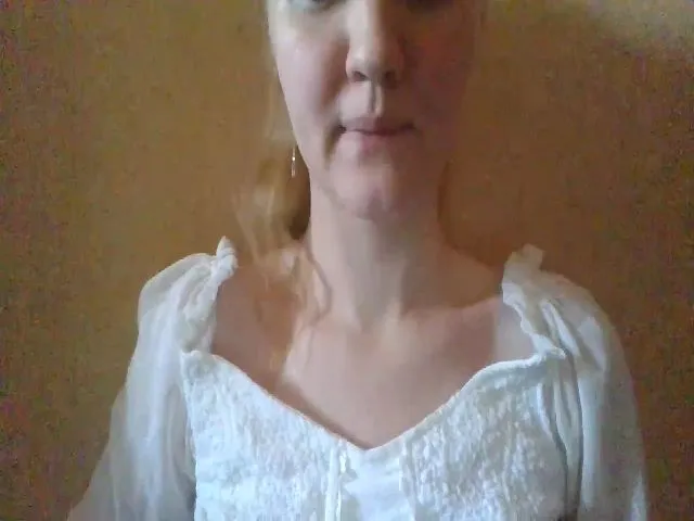 Live sex webcam photo for ScarletChase #273460989