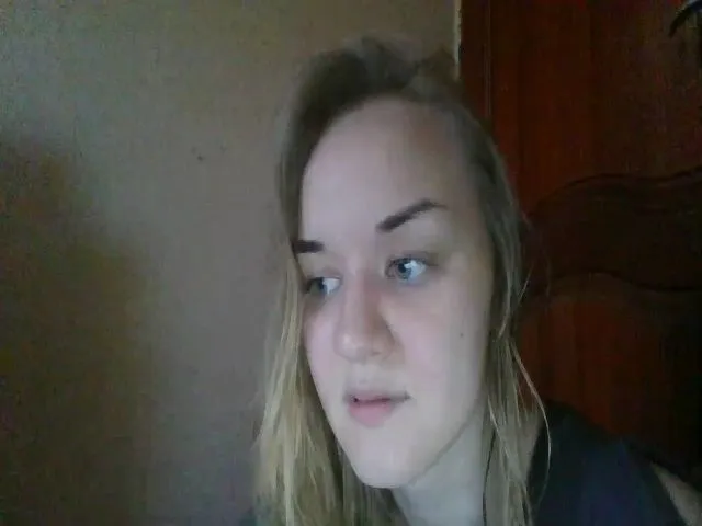 Live sex webcam photo for ScarletChase #273512693