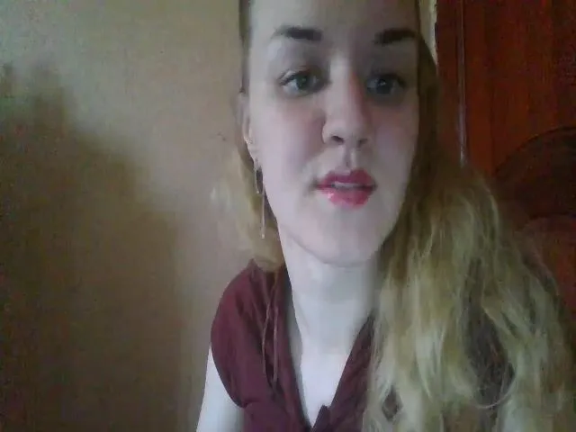 Live sex webcam photo for ScarletChase #273525631