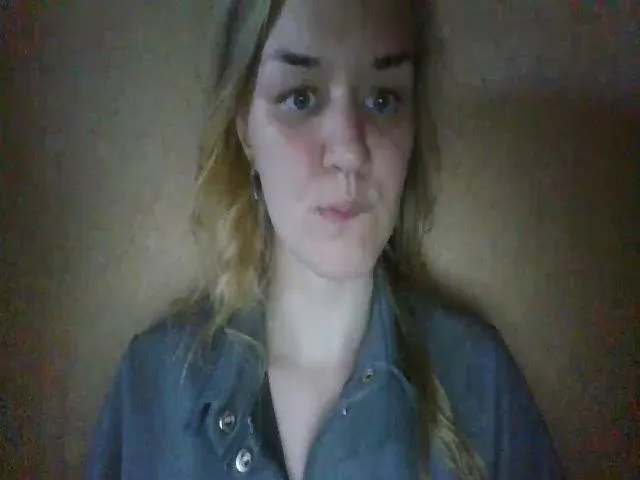 Live sex webcam photo for ScarletChase #273539403
