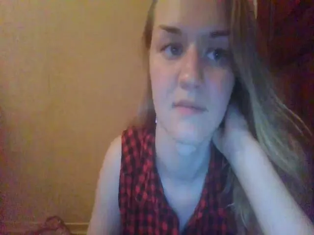 Live sex webcam photo for ScarletChase #273614419
