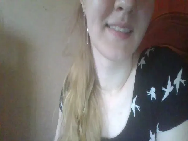 Live sex webcam photo for ScarletChase #273663377