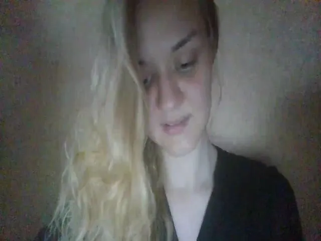 Live sex webcam photo for ScarletChase #273686871