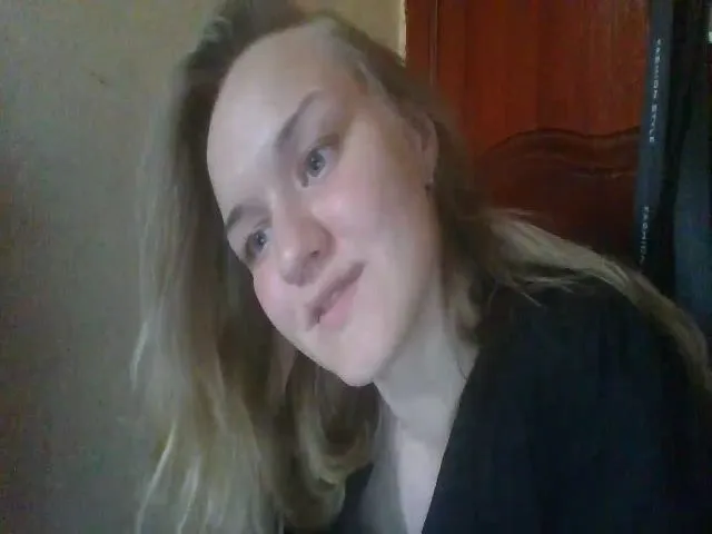 Live sex webcam photo for ScarletChase #273688464