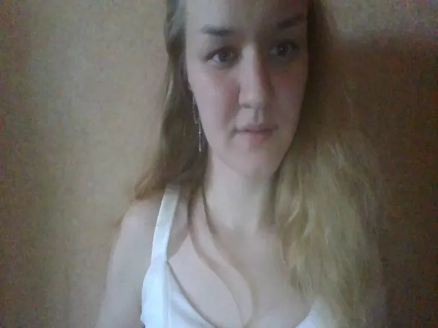 Live sex webcam photo for ScarletChase #273728615