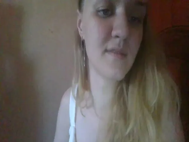 Live sex webcam photo for ScarletChase #273730049