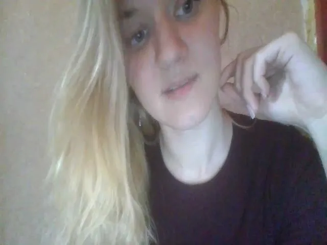 Live sex webcam photo for ScarletChase #273753566