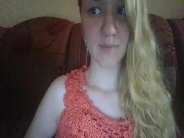 Live sex webcam photo for ScarletChase #273813852