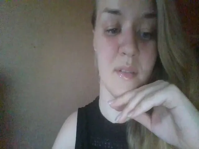 Live sex webcam photo for ScarletChase #273823168