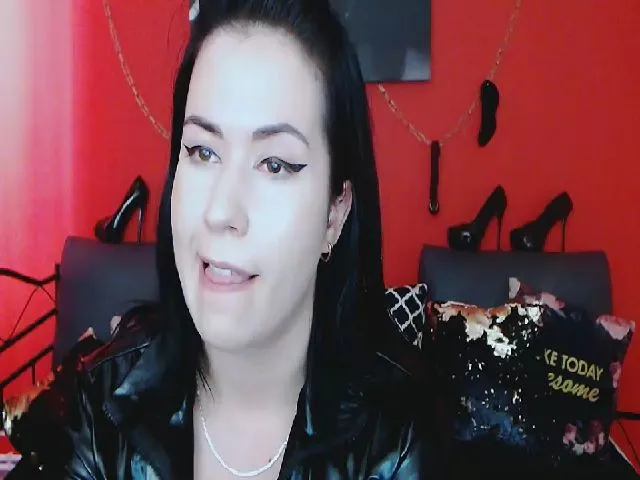 Live sex webcam photo for ScarletQuin #274256949