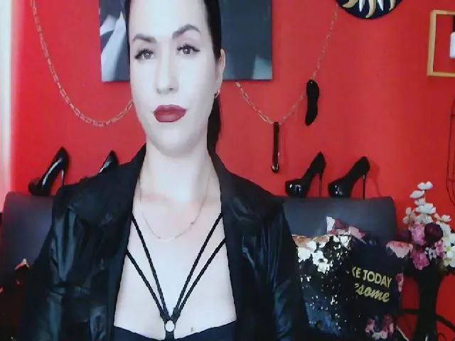 Live sex webcam photo for ScarletQuin #274277401