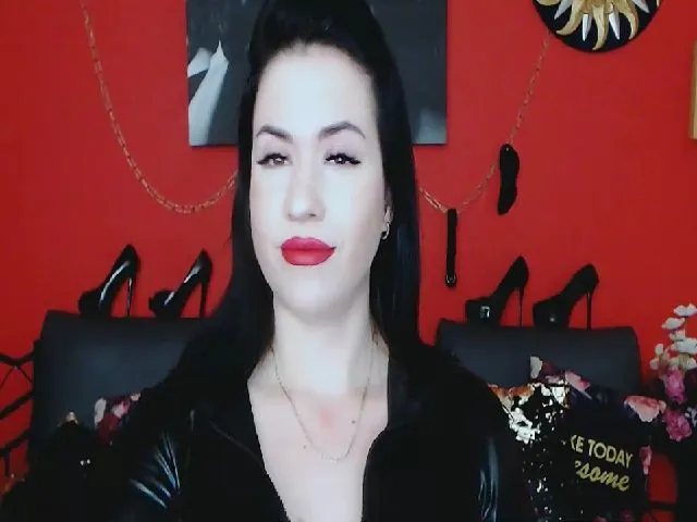 Live sex webcam photo for ScarletQuin #274315610