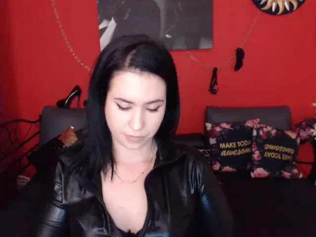 Live sex webcam photo for ScarletQuin #274467463