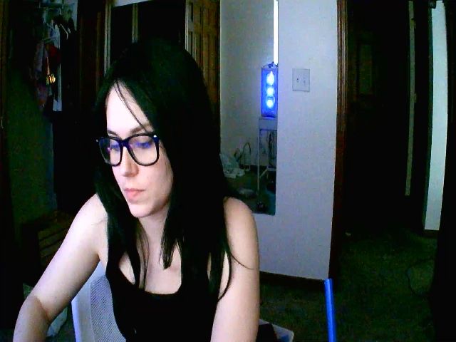 Live sex webcam photo for ScarletR0ze #273388960