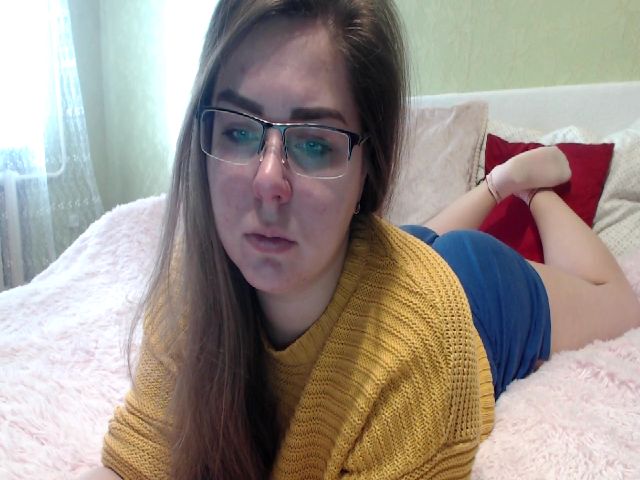 Live sex webcam photo for Scarlet_Johan #272525012