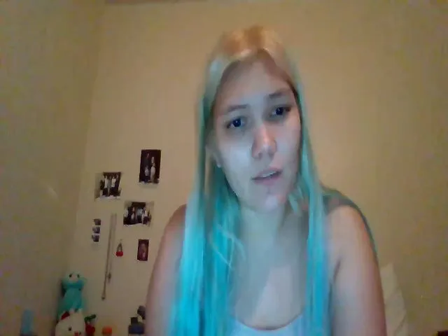 Live sex webcam photo for Scarlette93 #273433023