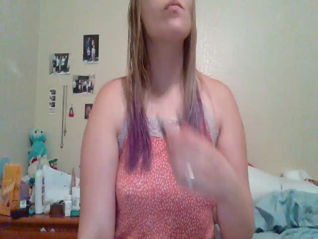 Live sex webcam photo for Scarlette93 #273609295