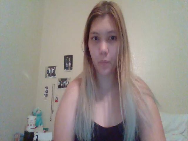 Live sex webcam photo for Scarlette93 #273963926