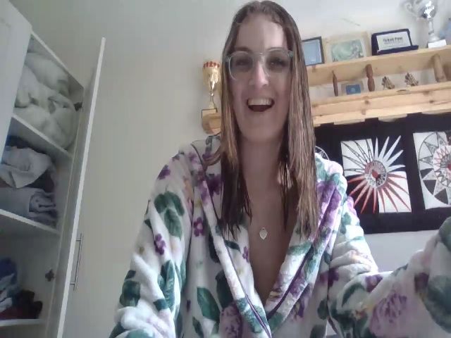 Live sex webcam photo for Scarlettfoxuk #273073587