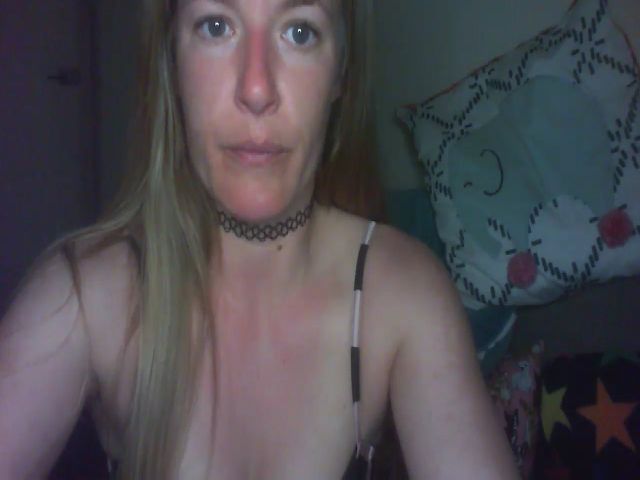 Live sex webcam photo for Scottish_tina #272899765