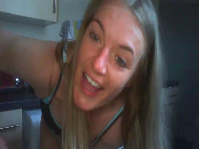 Live sex webcam photo for Scottish_tina #272978448