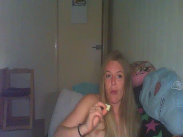 Live sex webcam photo for Scottish_tina #273302821