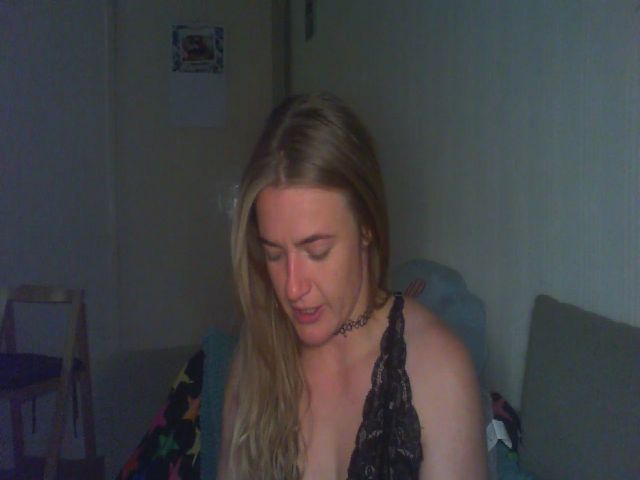 Live sex webcam photo for Scottish_tina #273362840