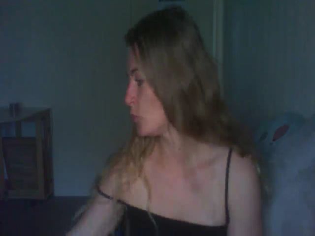 Live sex webcam photo for Scottish_tina #273425789