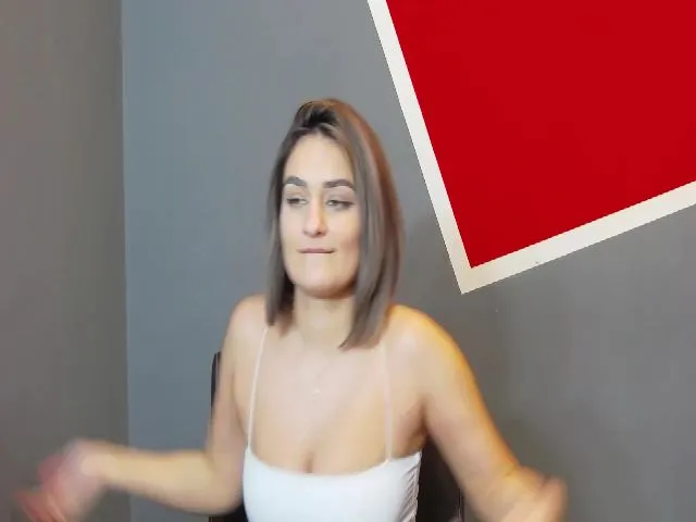 Live sex webcam photo for SecretAmber #272282650