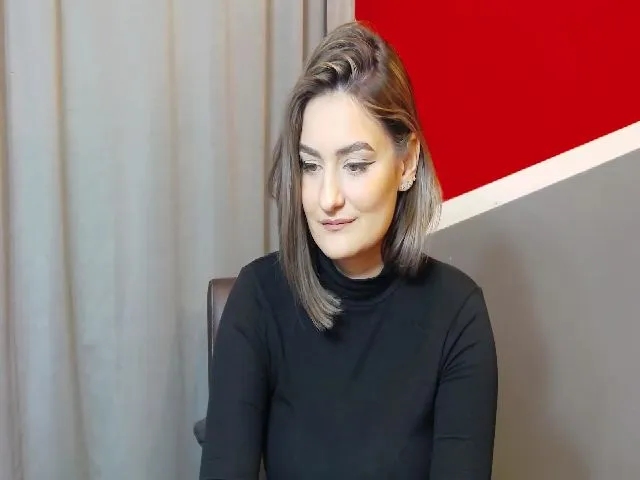 Live sex webcam photo for SecretAmber #272317329