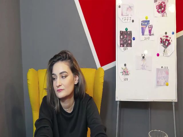 Live sex webcam photo for SecretAmber #272675025