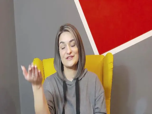 Live sex webcam photo for SecretAmber #272907207