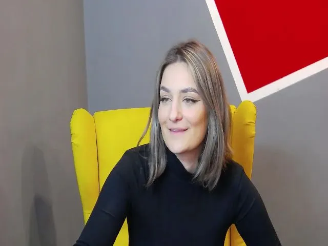 Live sex webcam photo for SecretAmber #273128078