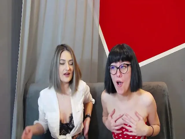 Live sex webcam photo for SecretAmber #273294732