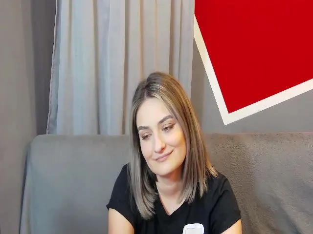 Live sex webcam photo for SecretAmber #273313583