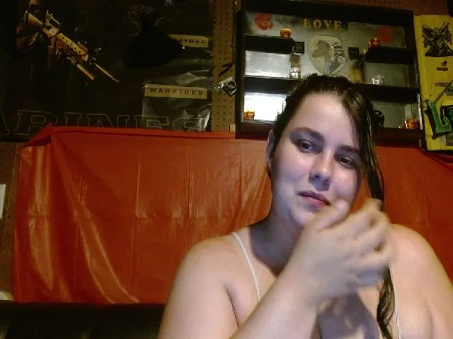 Live sex webcam photo for Secretsoloo #274571910