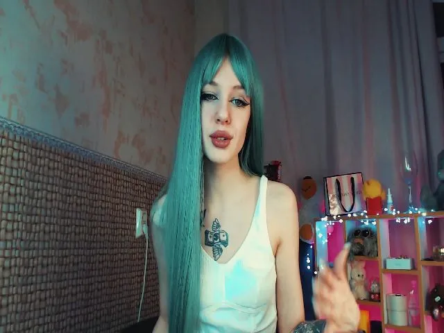 Live sex webcam photo for Seeyoudaddy #272162097