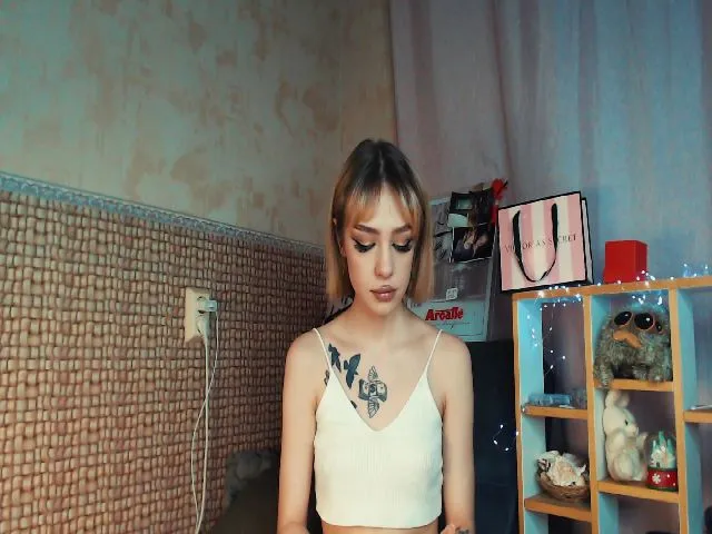 Live sex webcam photo for Seeyoudaddy #272312069