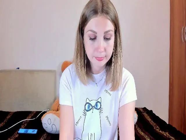 Live sex webcam photo for SelaDaxx #271687850