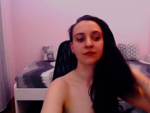 Live sex webcam photo for SeleneMoon #273374070