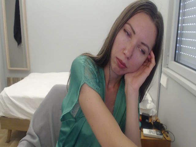 Live sex webcam photo for Selina__ #273764932