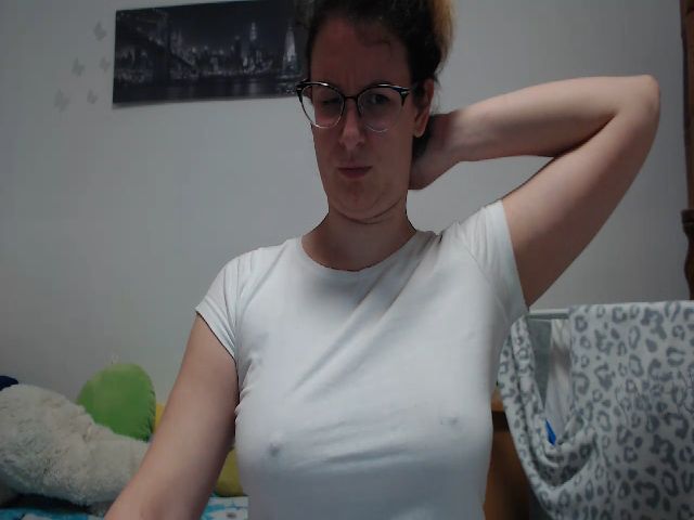 Live sex webcam photo for SensualKattyy #272231201