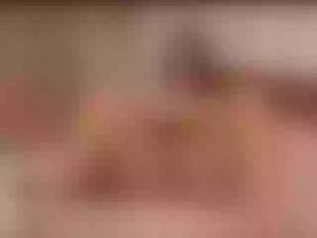 Live sex webcam photo for Sensuallmilf #272052513