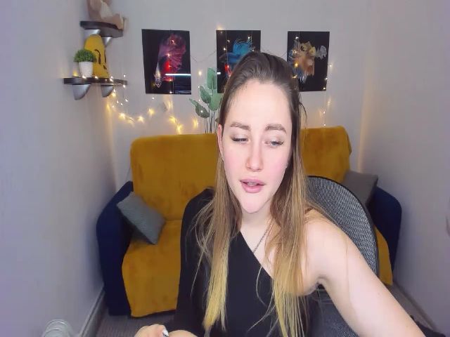 Live sex webcam photo for SeveiGold #272053147