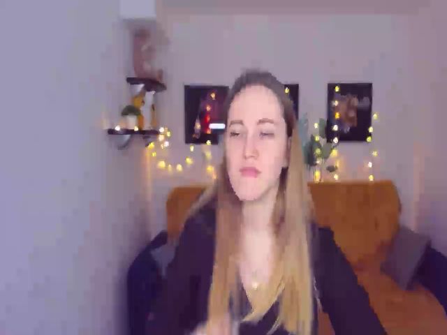 Live sex webcam photo for SeveiGold #272069548