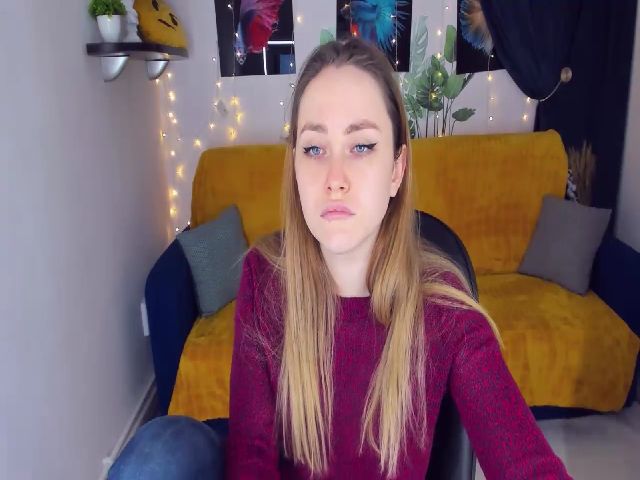 Live sex webcam photo for SeveiGold #272602855